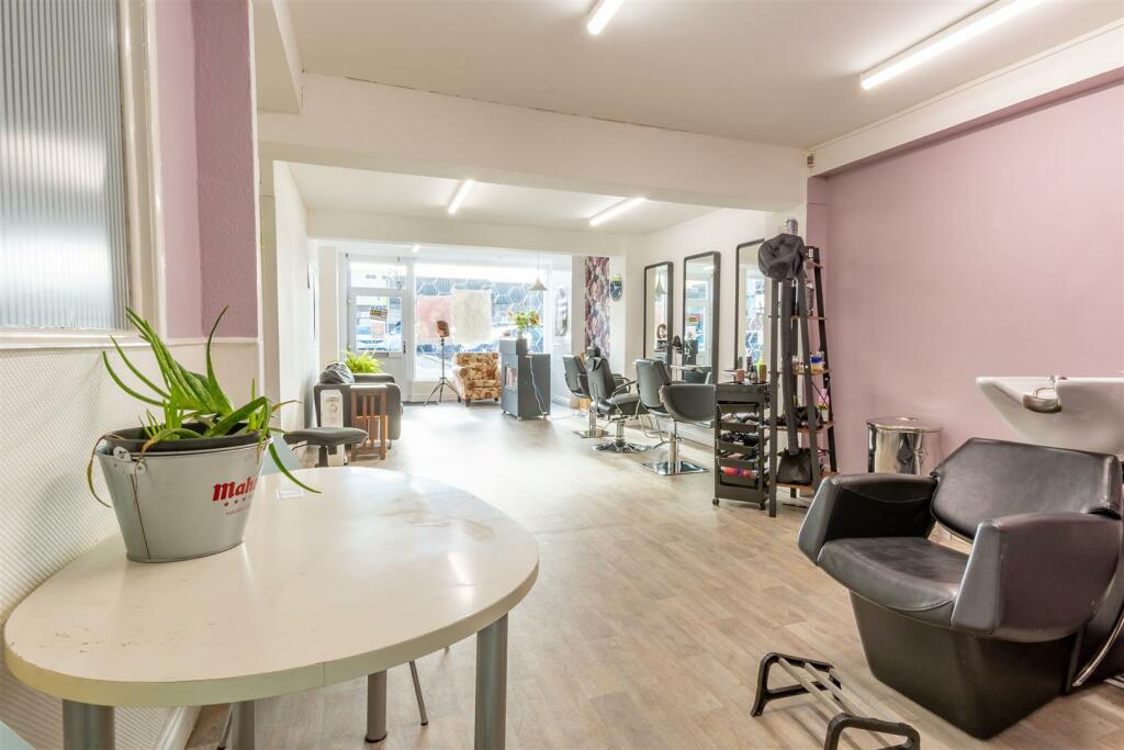 Main Salon