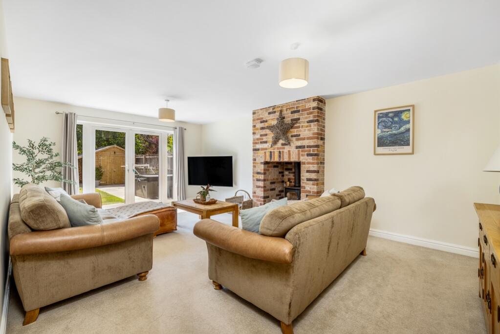 1 Clarke Close (Quadring)-19