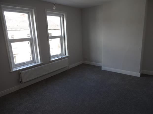 127GlassbrookMainBed