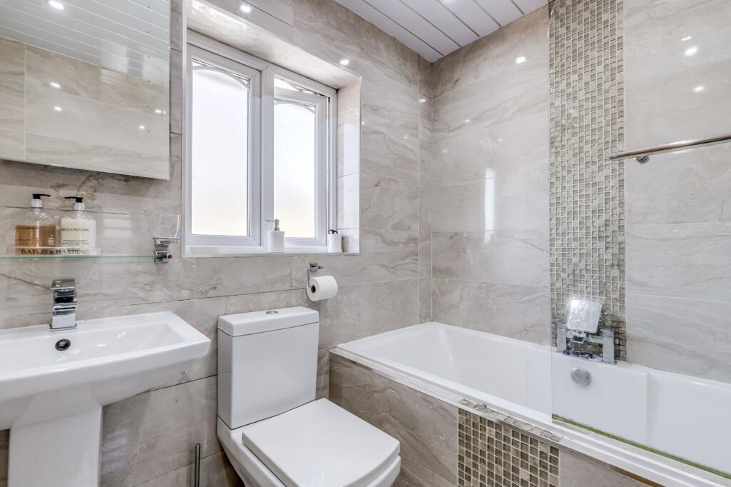 Ensuite