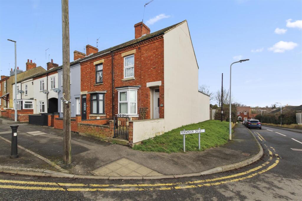 Finedon Road  (27).jpg