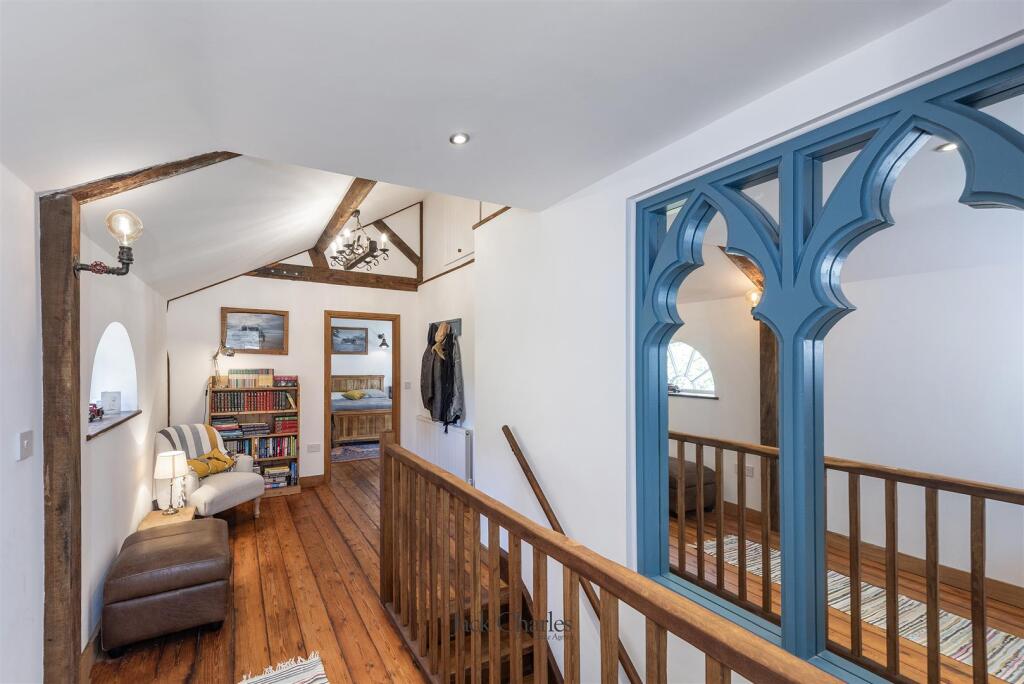 3 The Castle, TN11 0EG 013.jpg