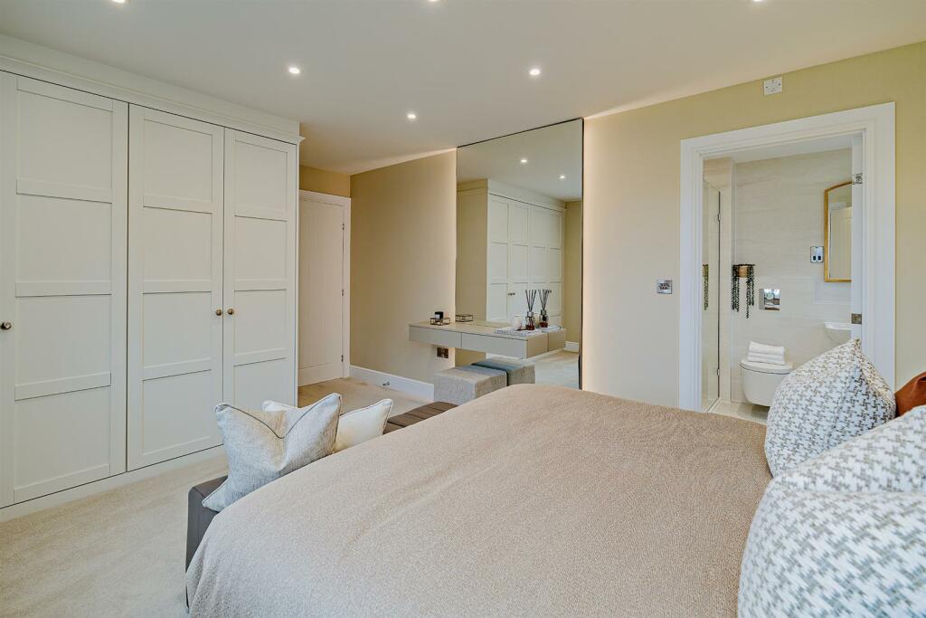 8627223-stills-interior29(1)-800.jpg