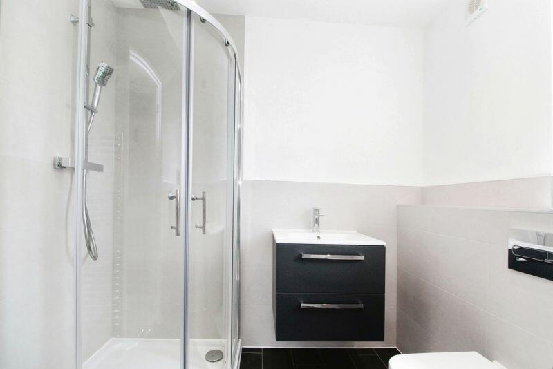 Bedroom One En-Suite