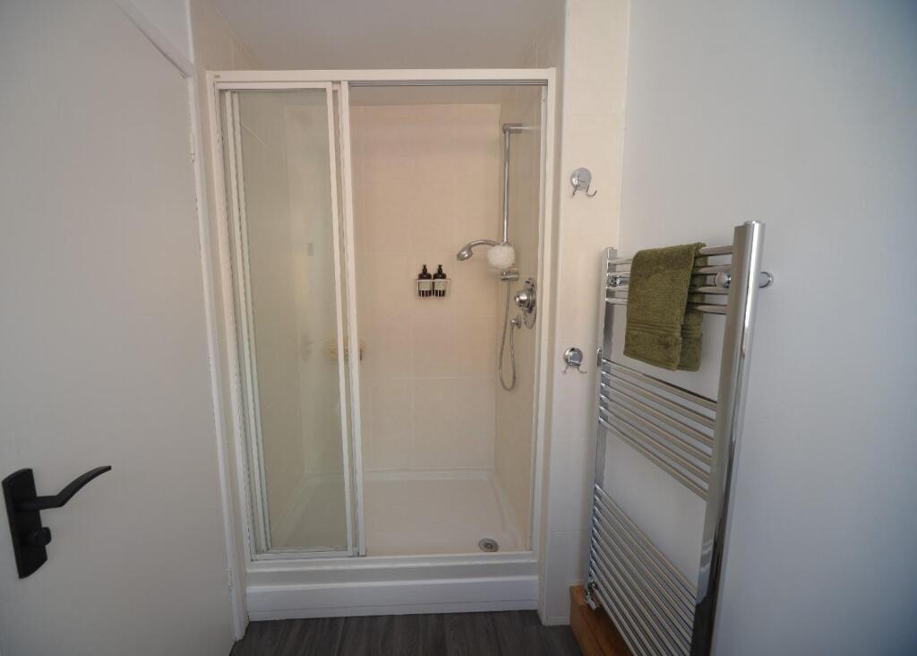 Separate Shower Room 1.jpg