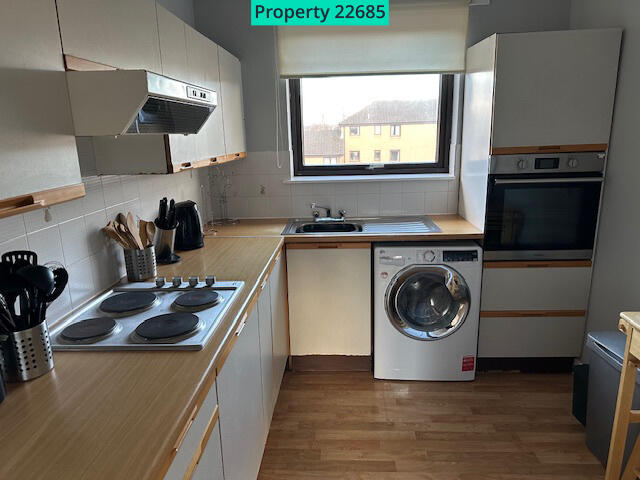 Kitchen Pic 1