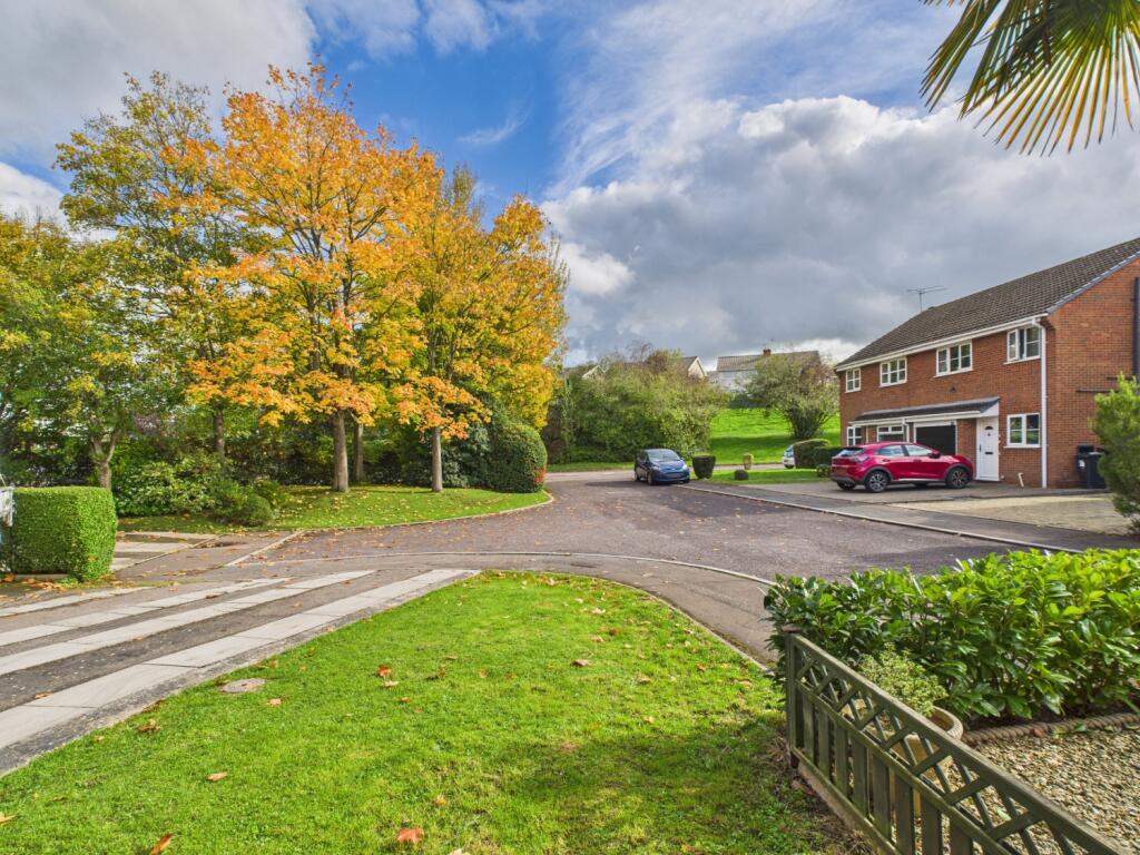 CAM02023G0-PR0178-STILL006