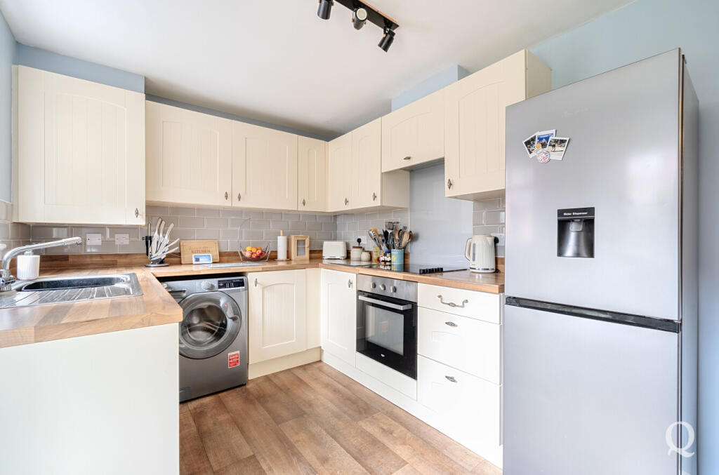 f23f9db5-8ab7-4b6...