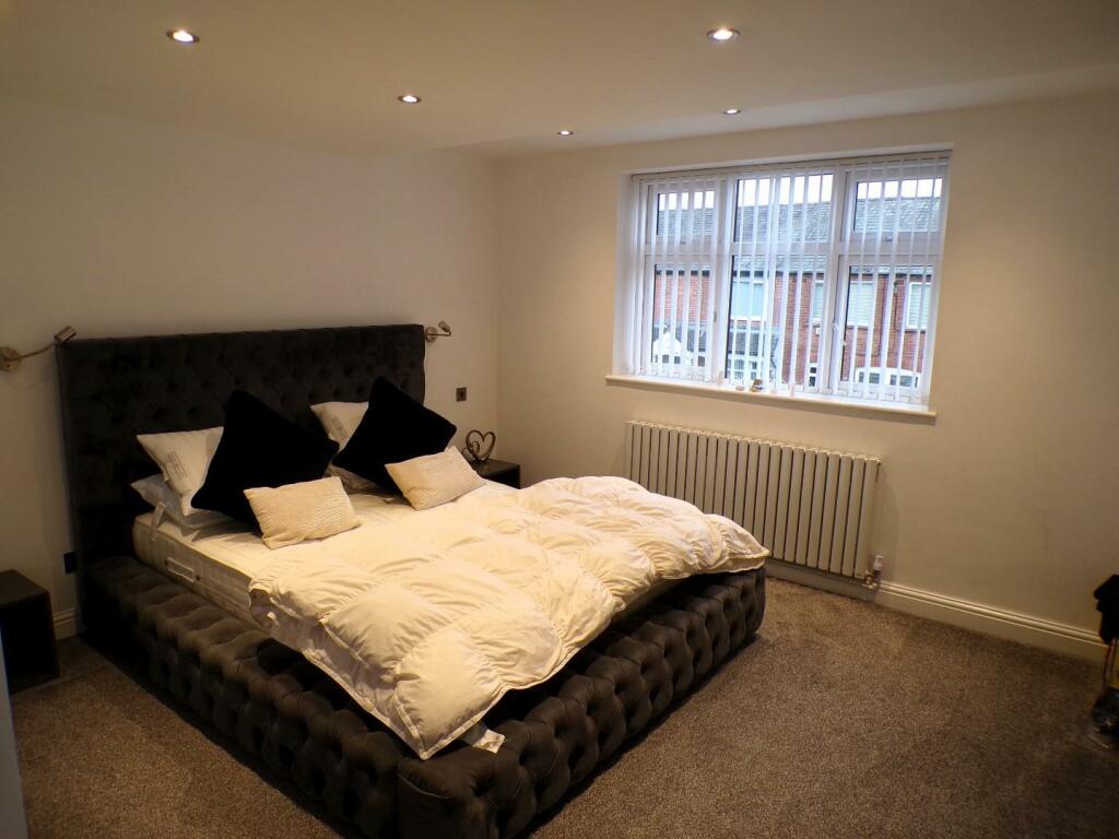 StansfieldSt55bed1.JPG