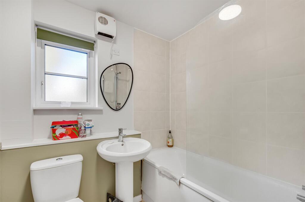 James_Anderson__Kendal_Court__10__Rosemary_Lane_Mo