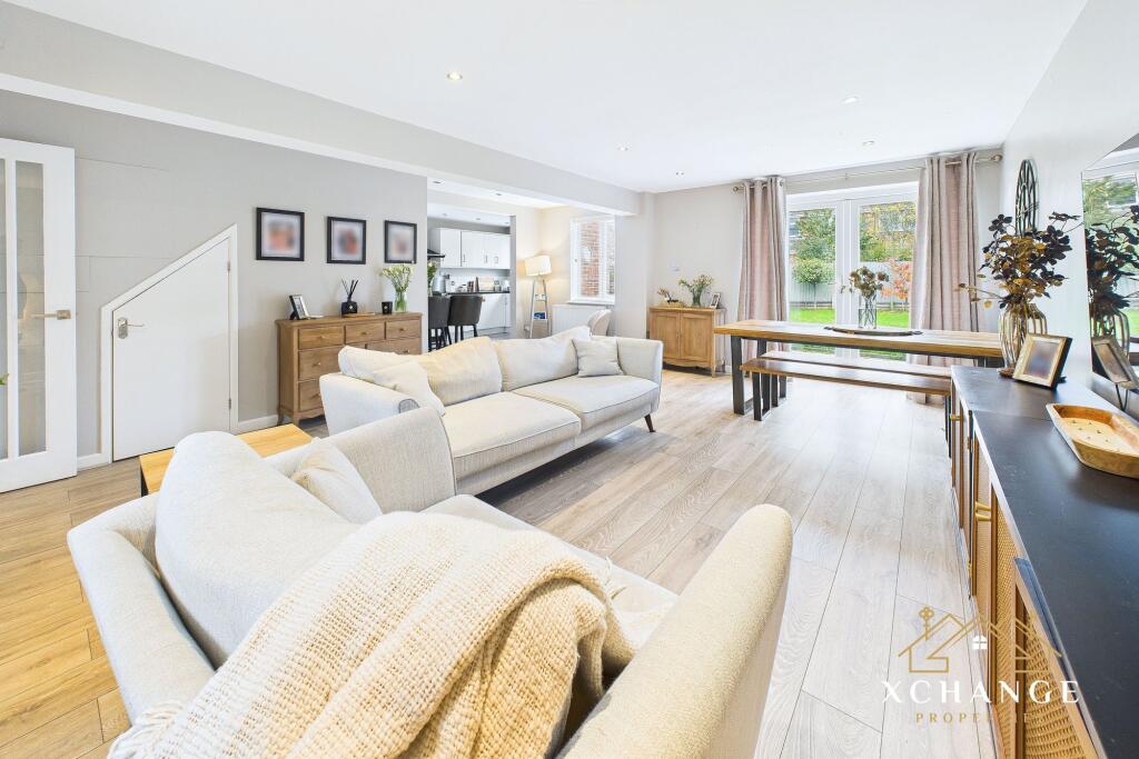 Henley Close, Nuneaton, CV11