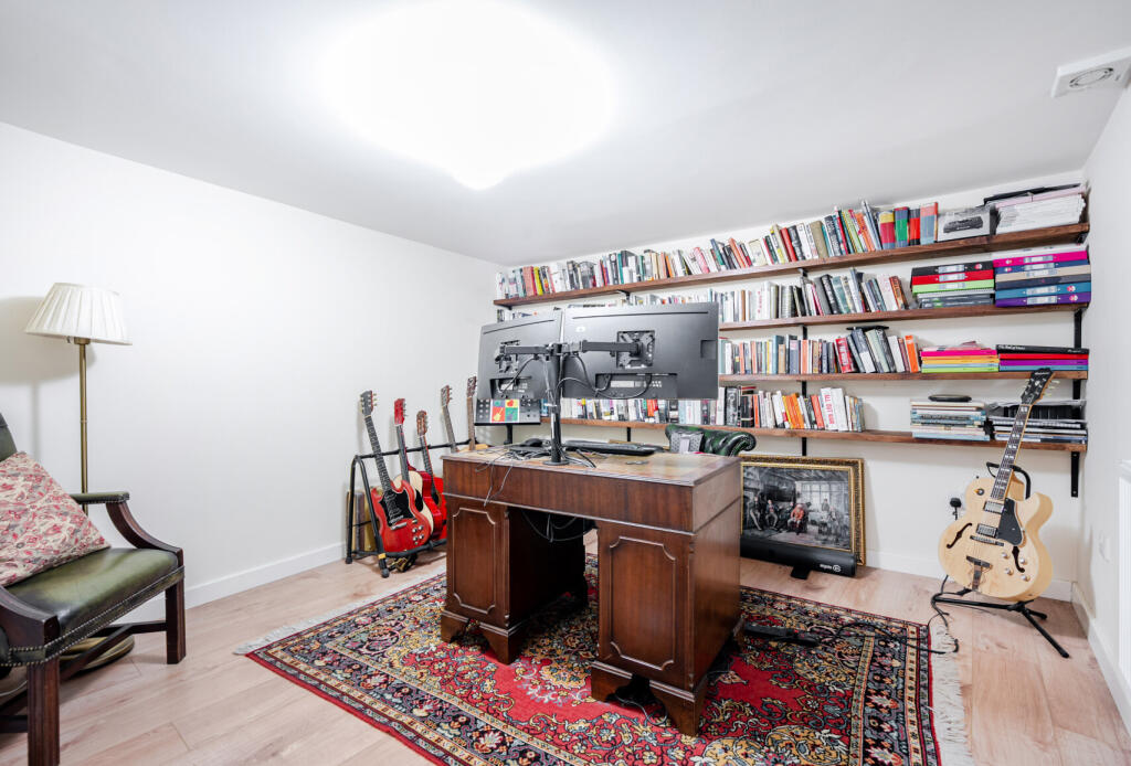 1359132-14-68d660...