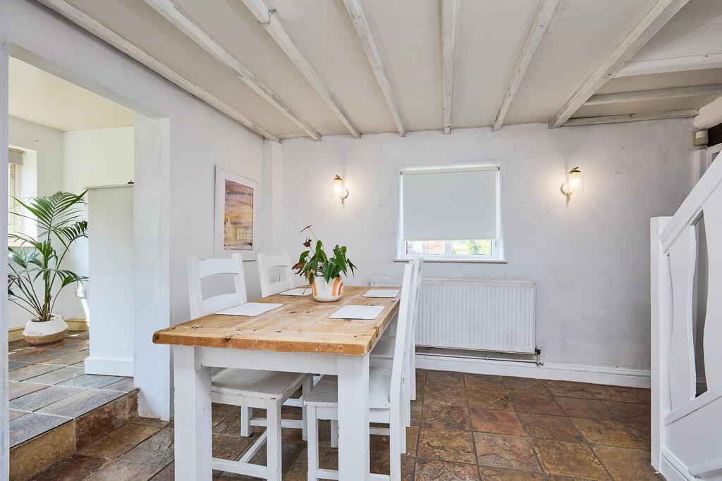 Edward Knight 202...