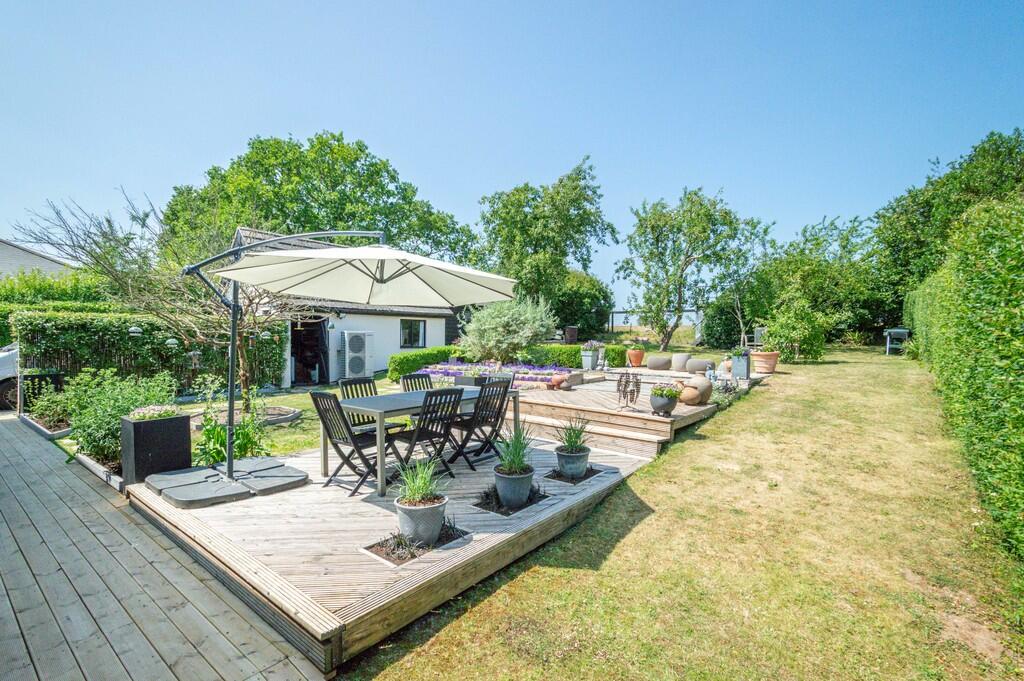 Folly Hill House-...