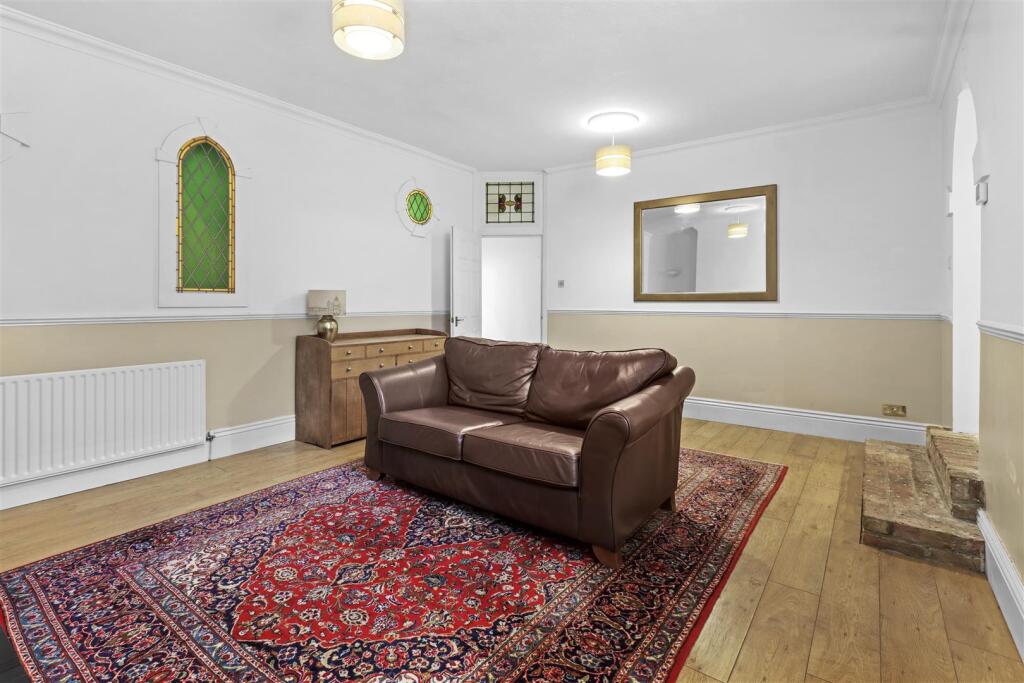 living room #4.jpg