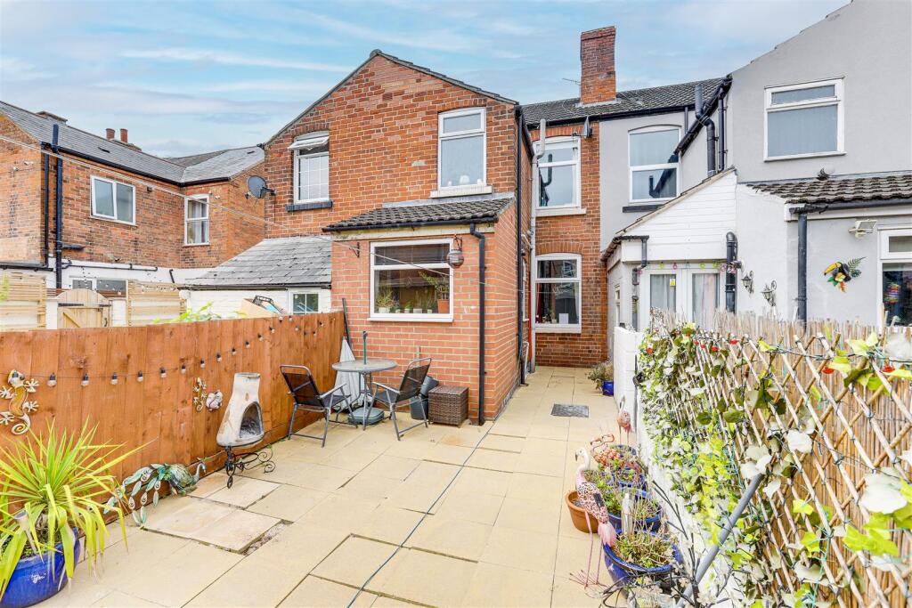 IMG_5978-IMG_5982 copy.jpg