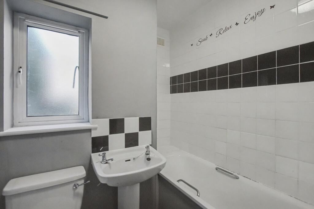78A Stopford Road, London, E13 0LZ