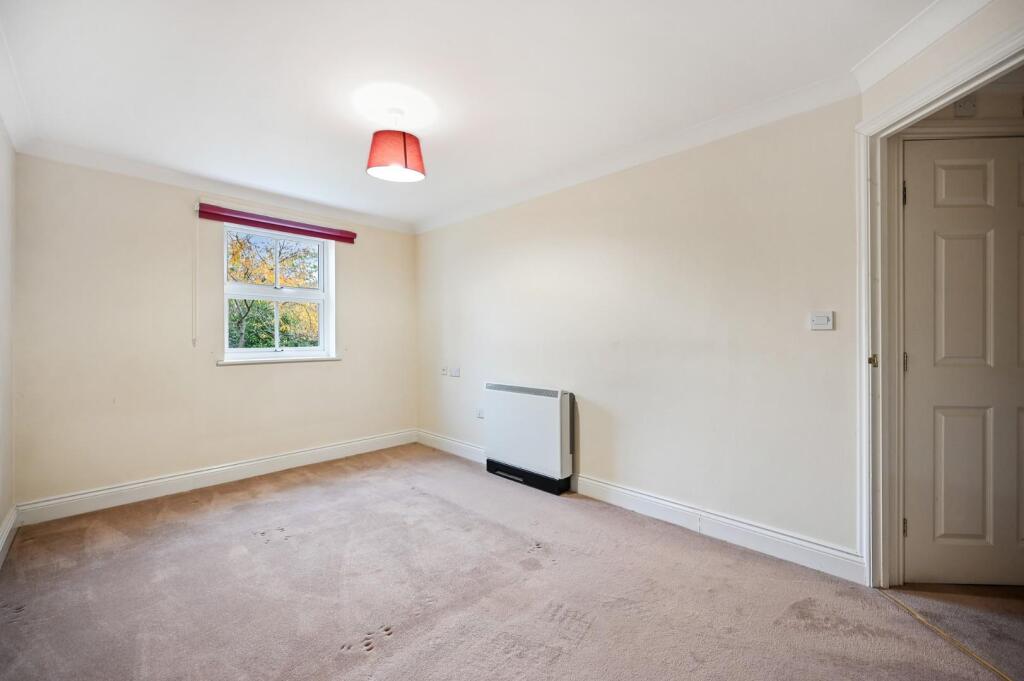 RCREA- 15 pegasus court-bedroom 6 (1).jpg