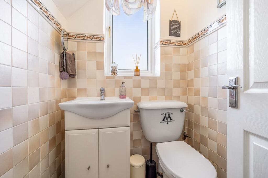 6 Lighton Avenue (Frampton)-15