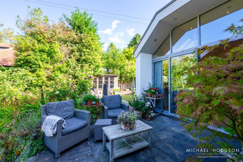 21, Laburnum Grove-66.jpg