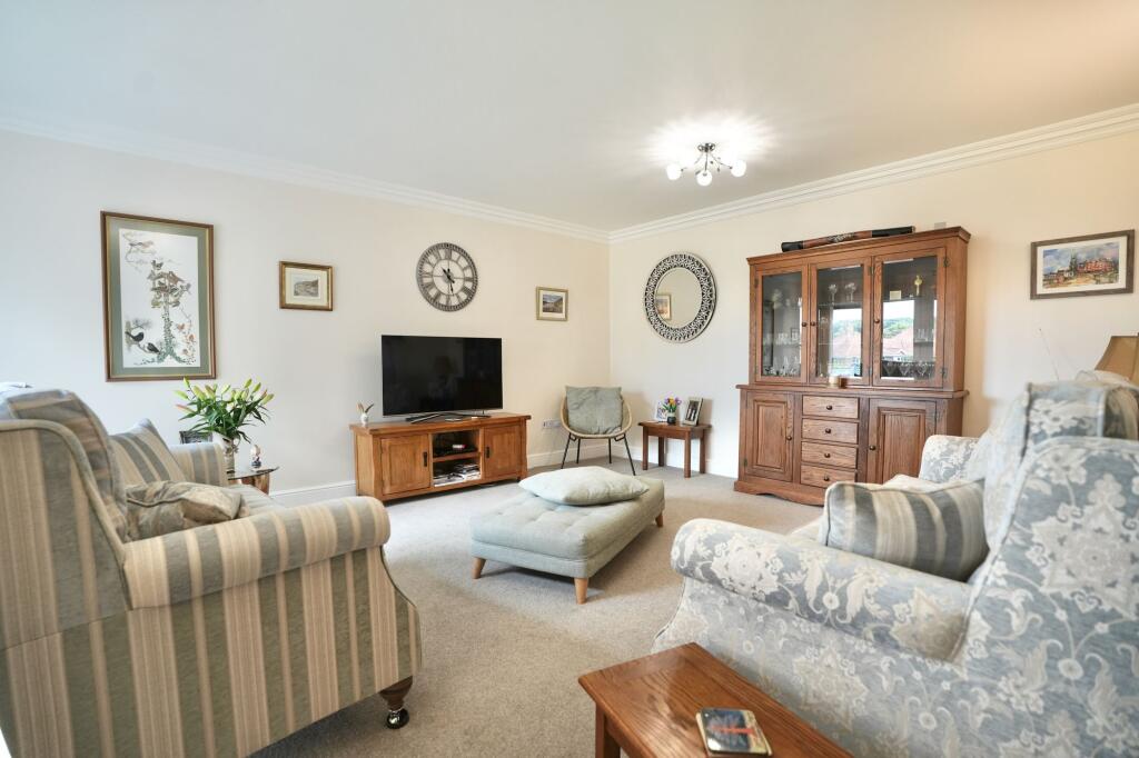 Open Plan Lounge &amp; Kitchen/Diner