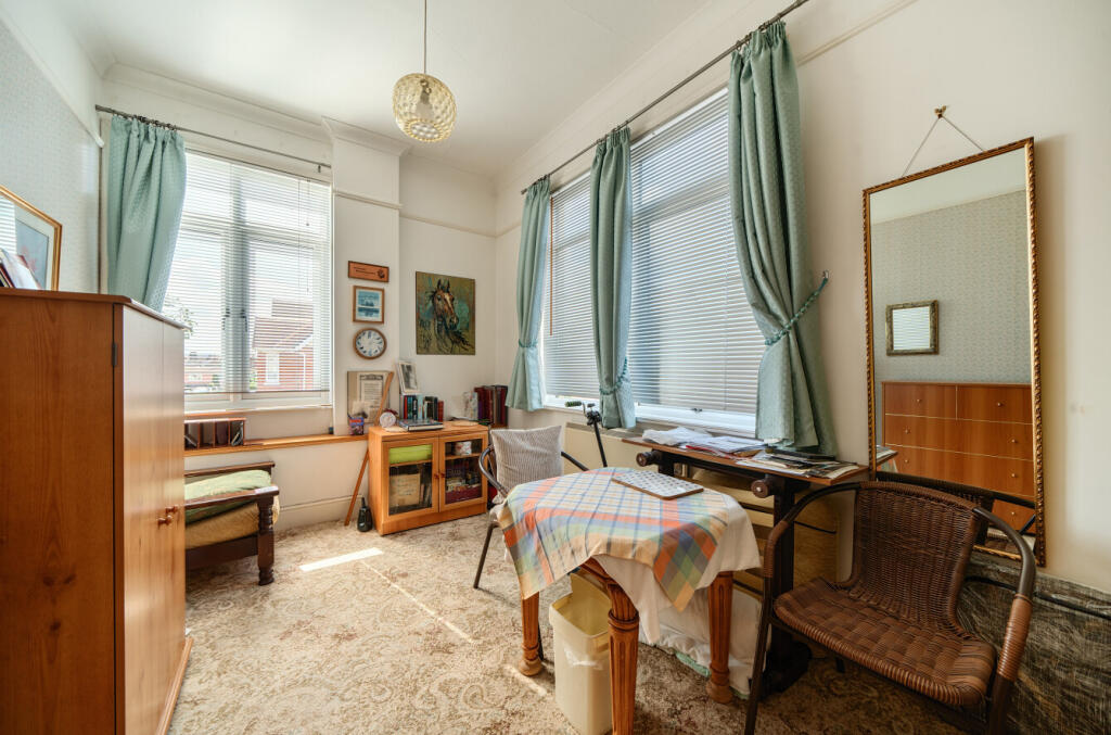 1355421-5-68c81c5...