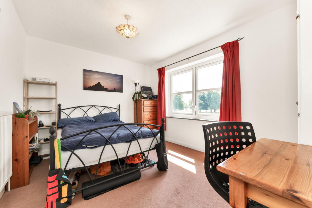 136-165 Water Street (18)