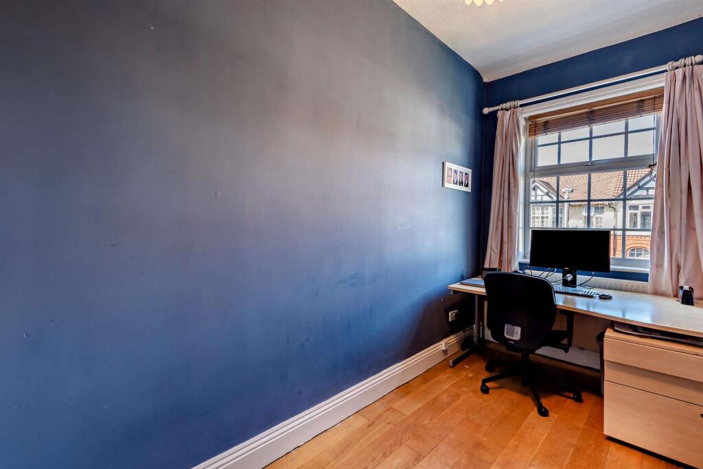 8644699-interior04-800.jpg