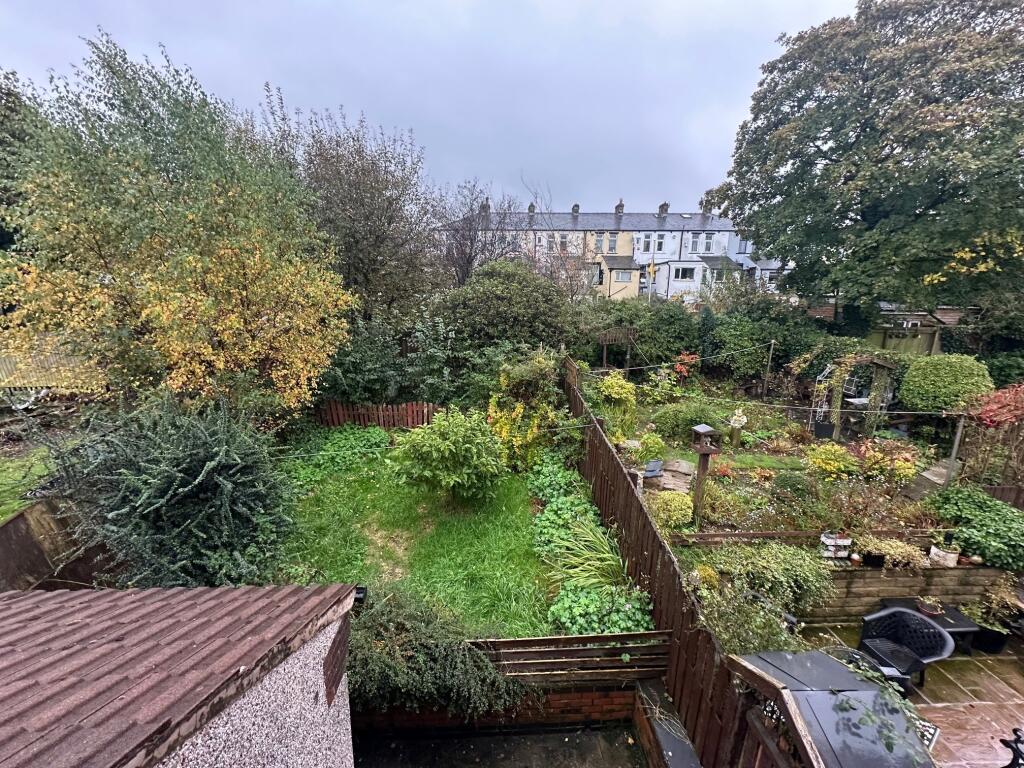 Airdrie Crescent, Burnley , BB11