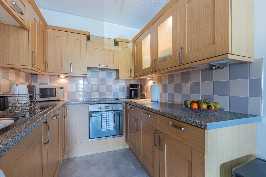 18 Dyfed House-3.jpg