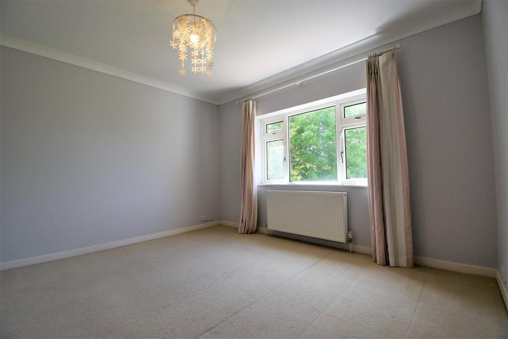 BEDROOM 2 .jpg