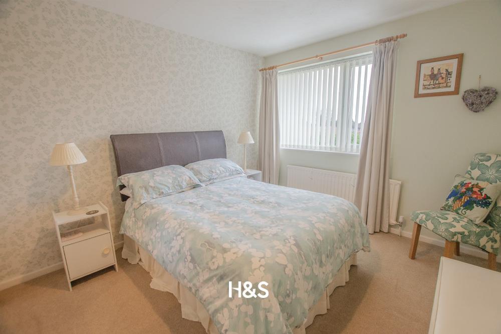 51 mollington crescent - bedroom 2.jpg
