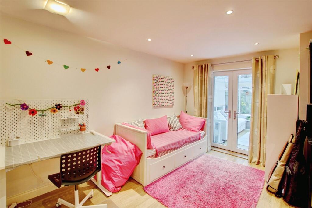 Bedroom 4