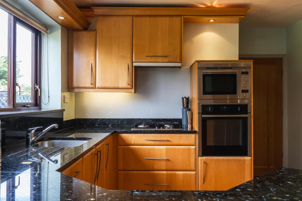 Breakfast Kitchen