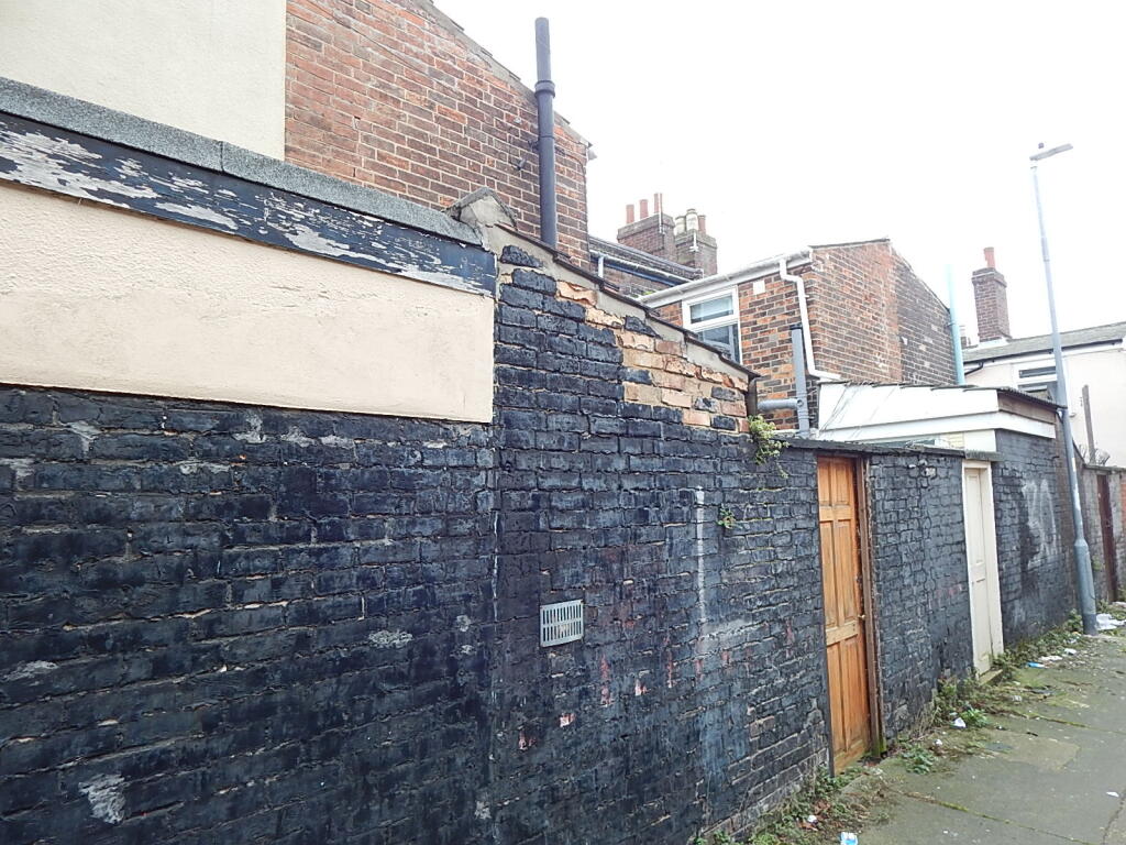 18 T202502051117.jpg