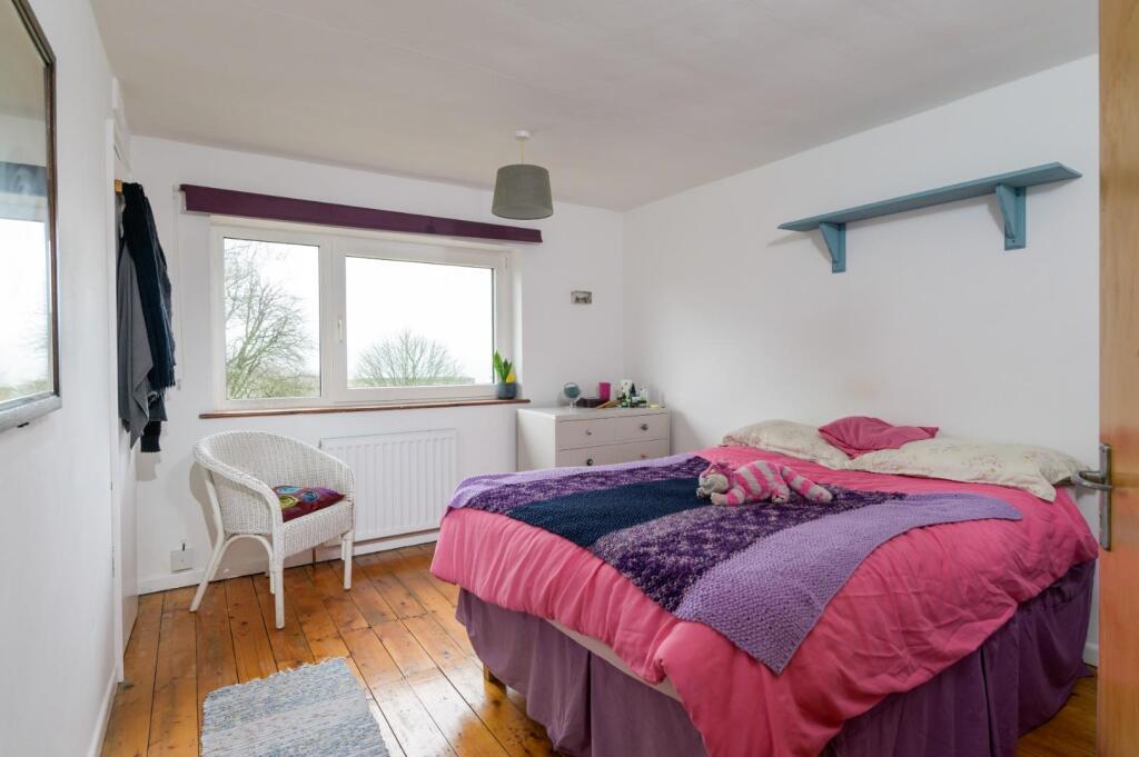 2 Eleanor Close-19.jpg