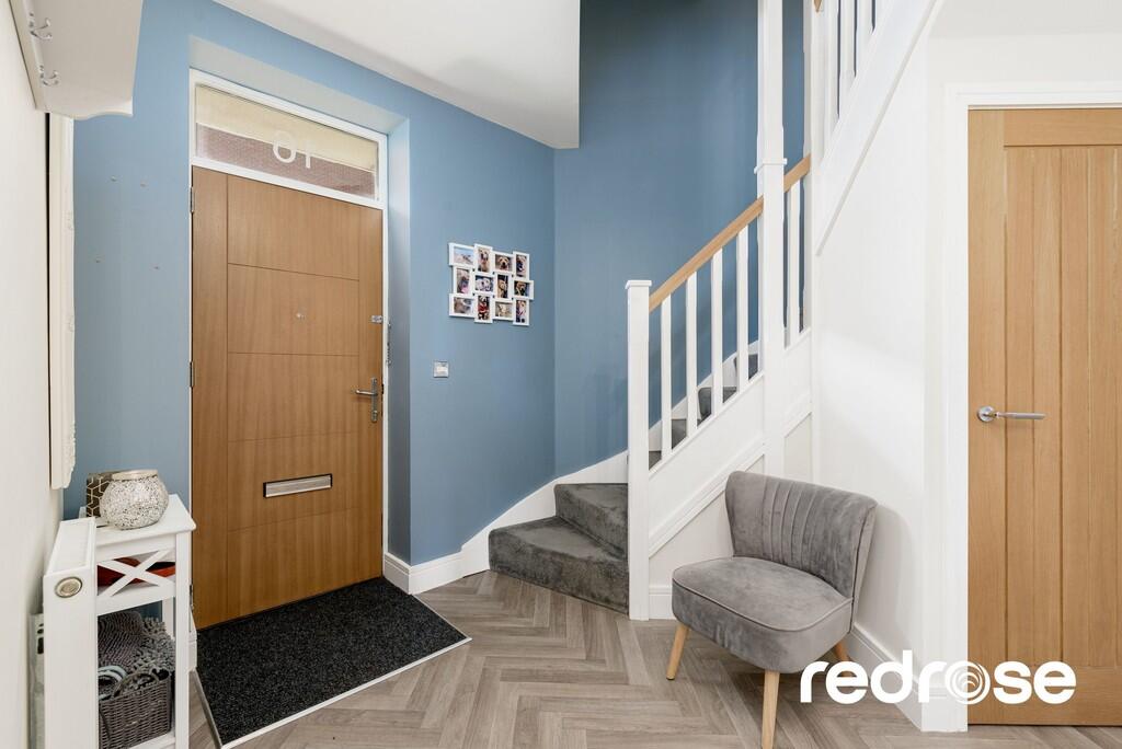 web_16 Barnes Wal...