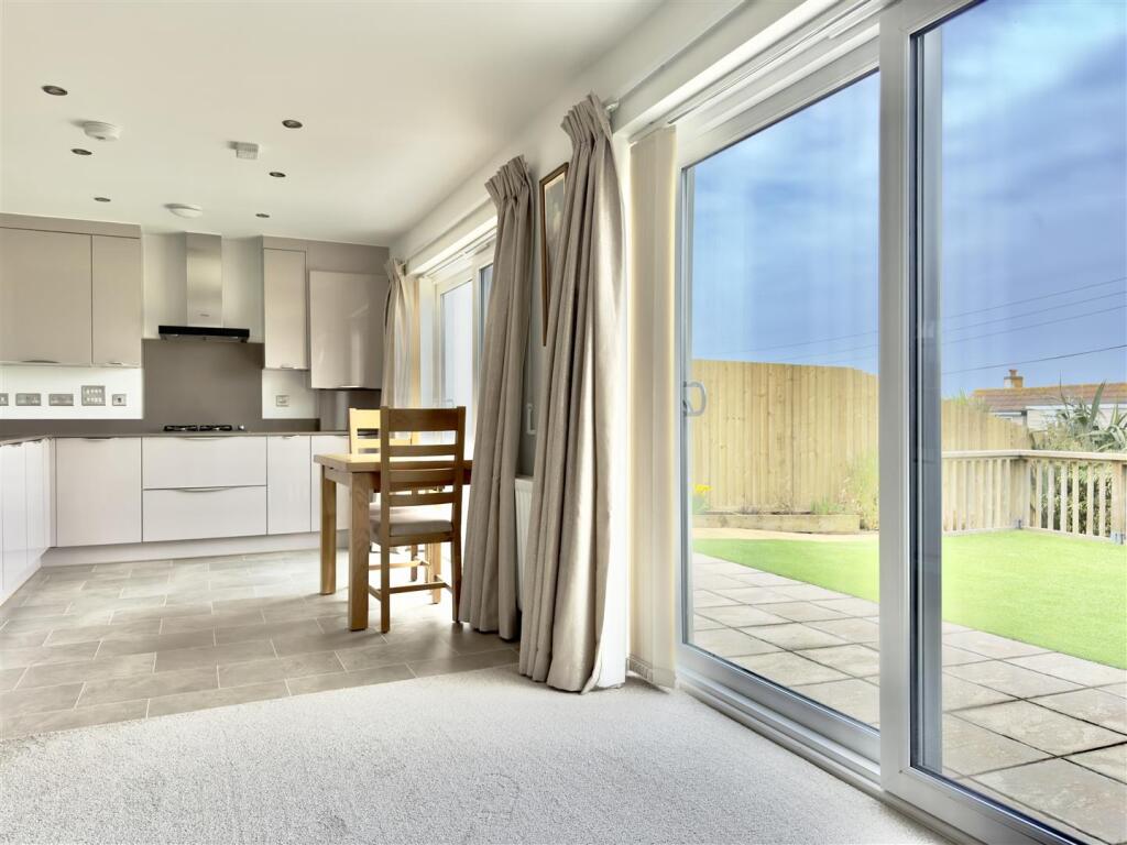 Living room to kitchen.jpeg