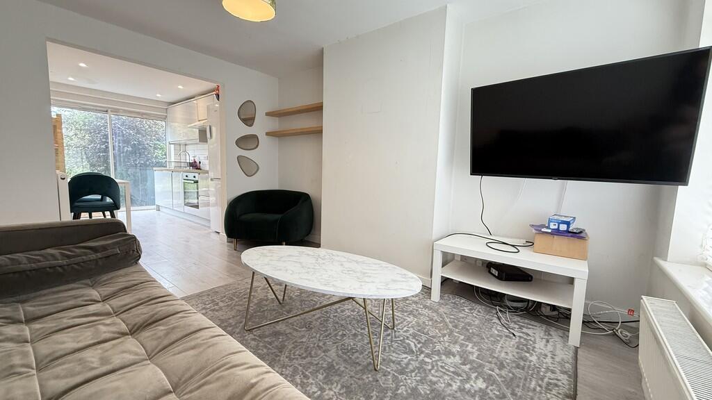 Photo 07-09-2025,...