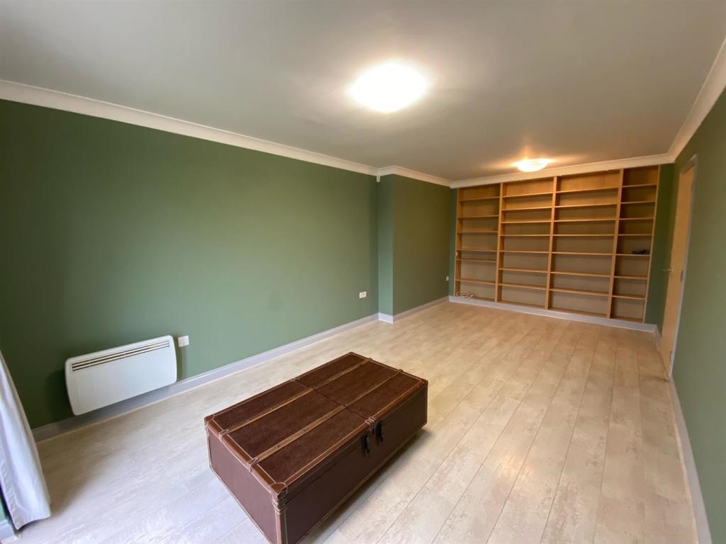 Kiln avenue 14 lounge.jpg