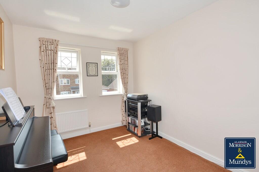 Bedroom 3 (2)
