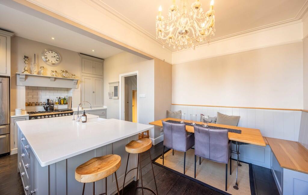 Kitchen/Dining Ro...