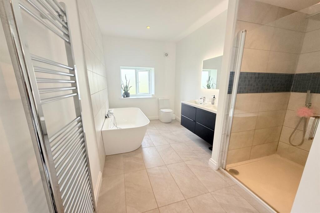 En-Suite Shower Room