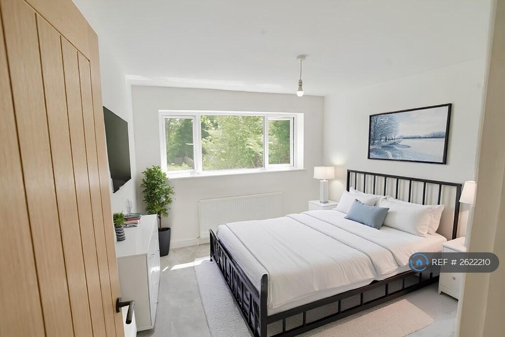 Room 4 