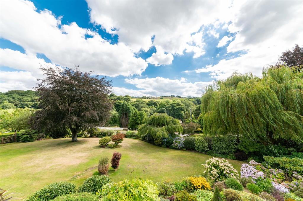 GARDENS