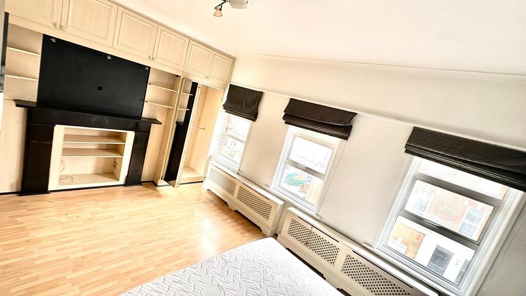 WhatsApp Image 20...