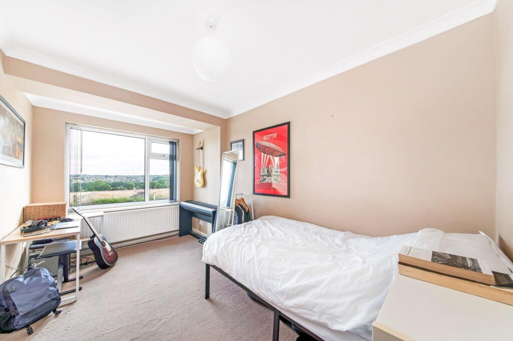 GROUND FLOOR BEDROOM