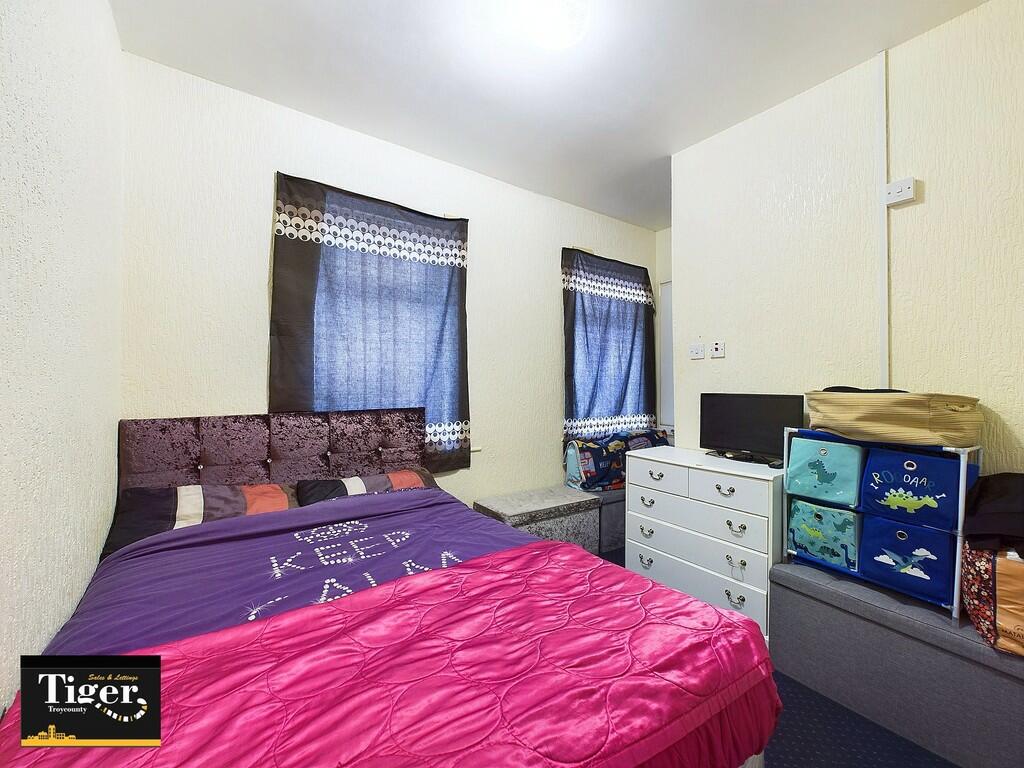 CAM03440G0-PR0195...