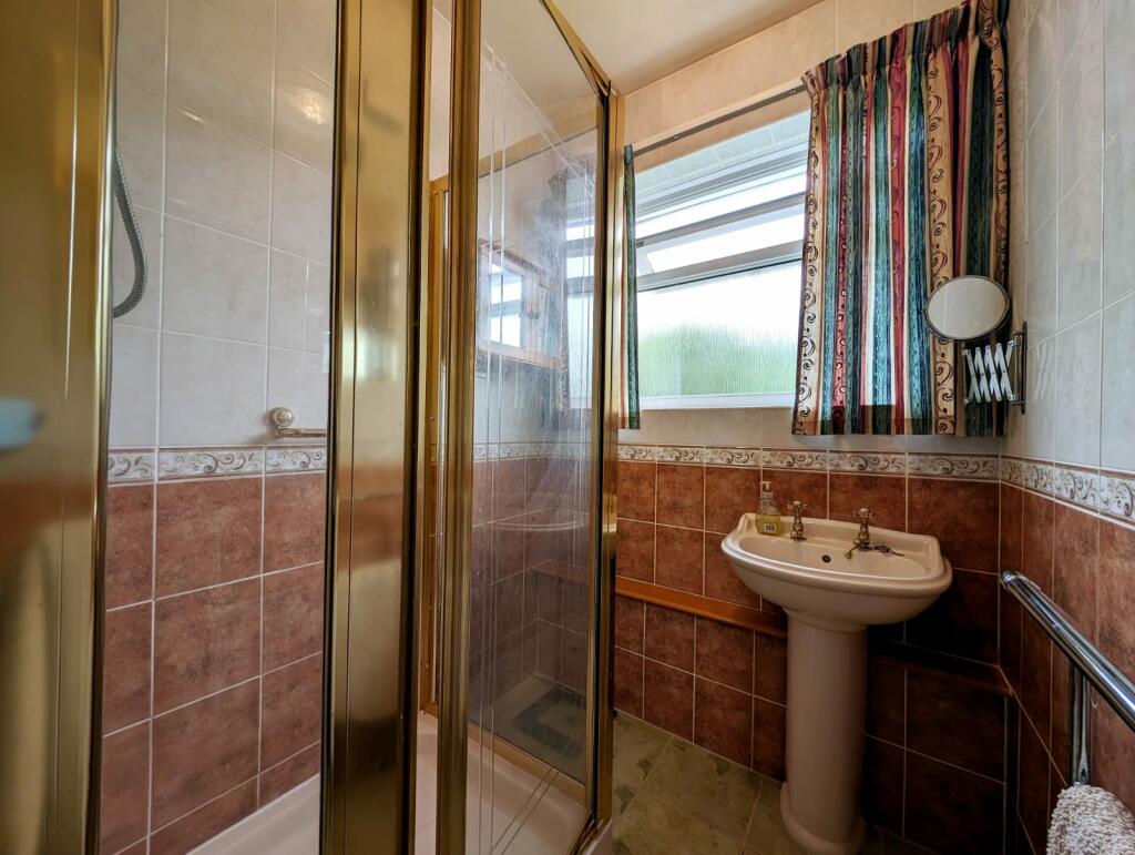 6553f239-4310-4b8f-9792-258f3e36d0c7