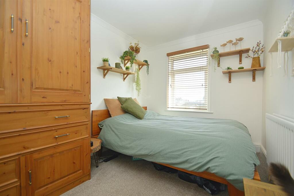 resizedBed3.jpg